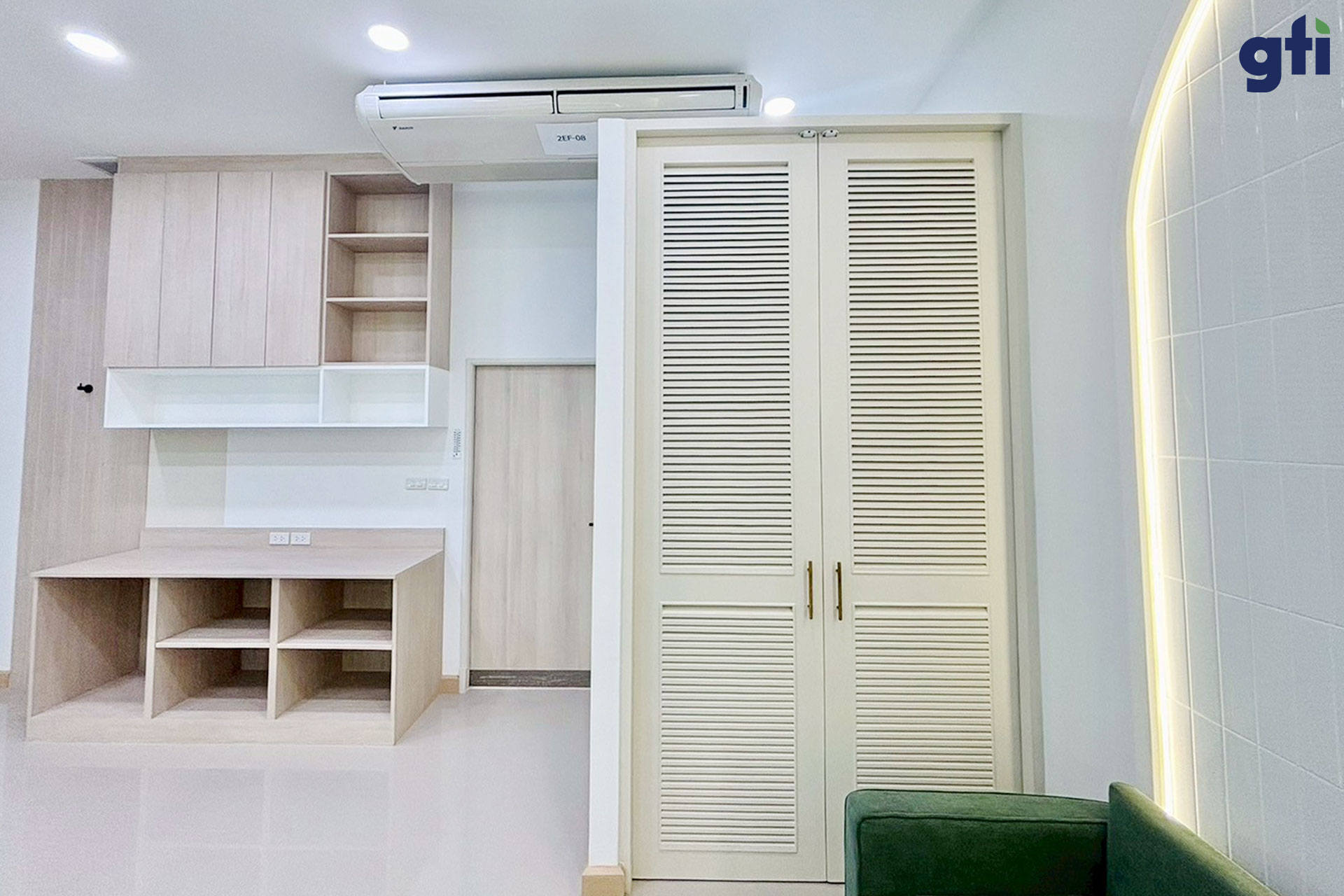 250417111849_ห้องเเต่งตัว010.jpg